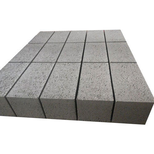 6,5,4 inches molds machines are available. 
